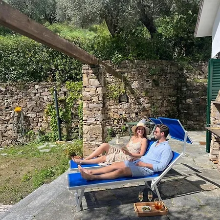 Casa Liselotte Semesterbostad Imperia